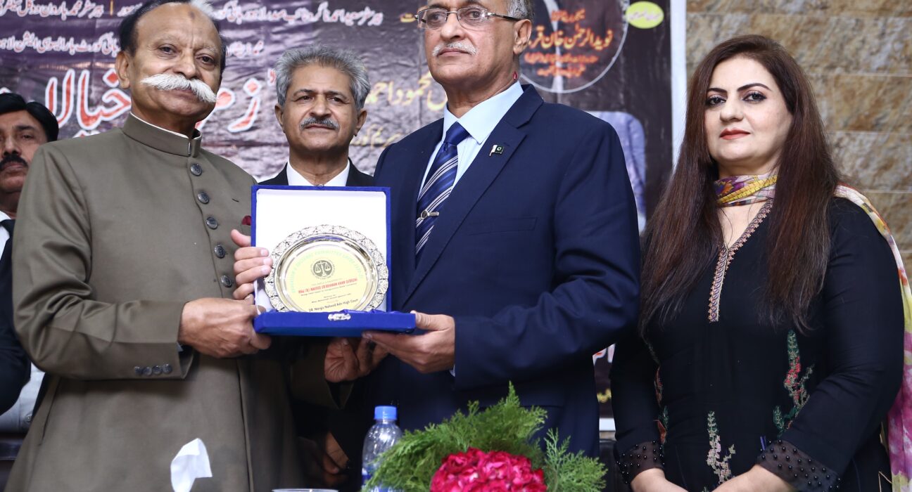Launch of Mian Mahmud Ahmad Kasuri's 4th book Zamzama e Khayalaat